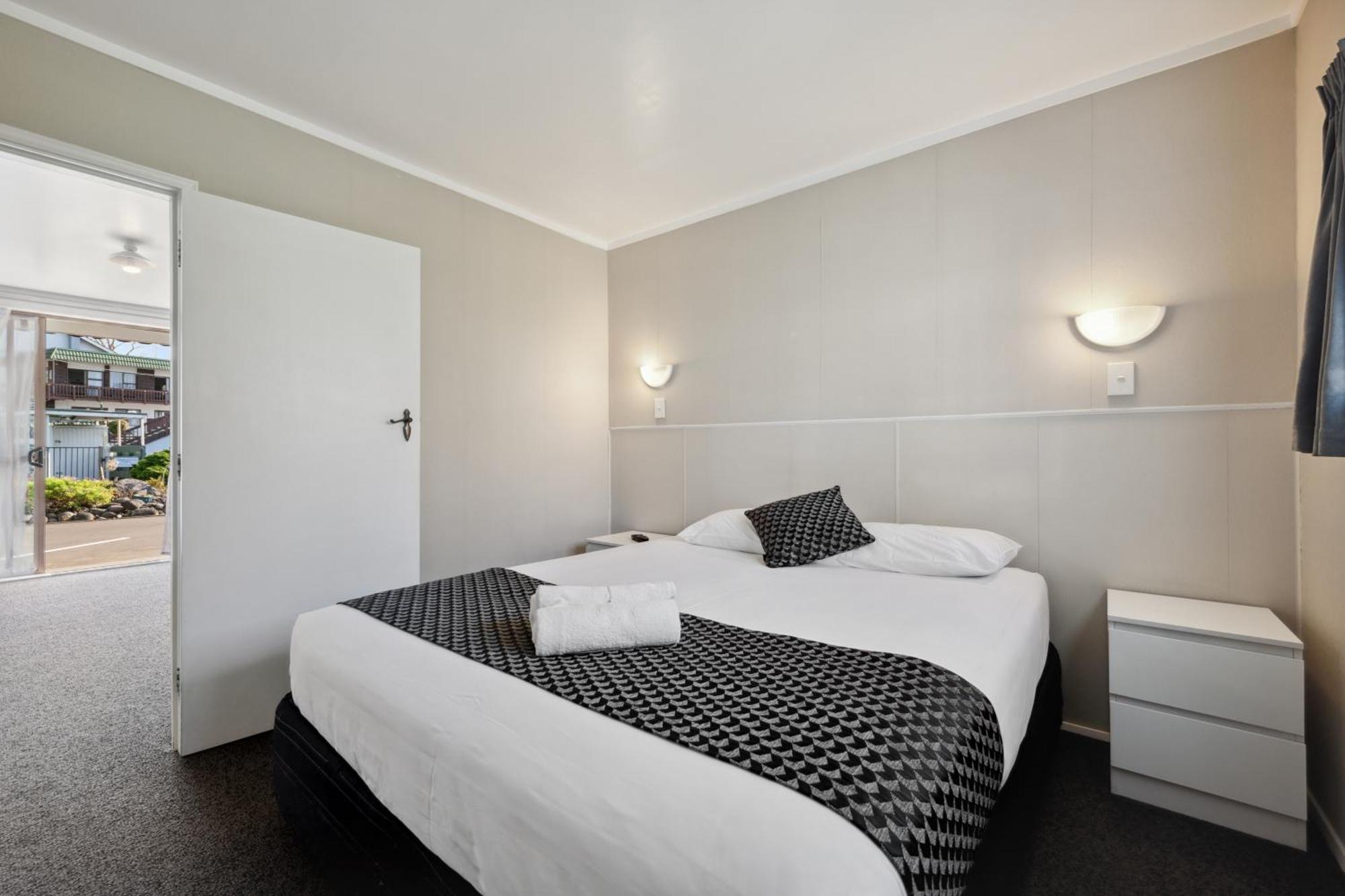 Flamingo Motel New Plymouth Esterno foto